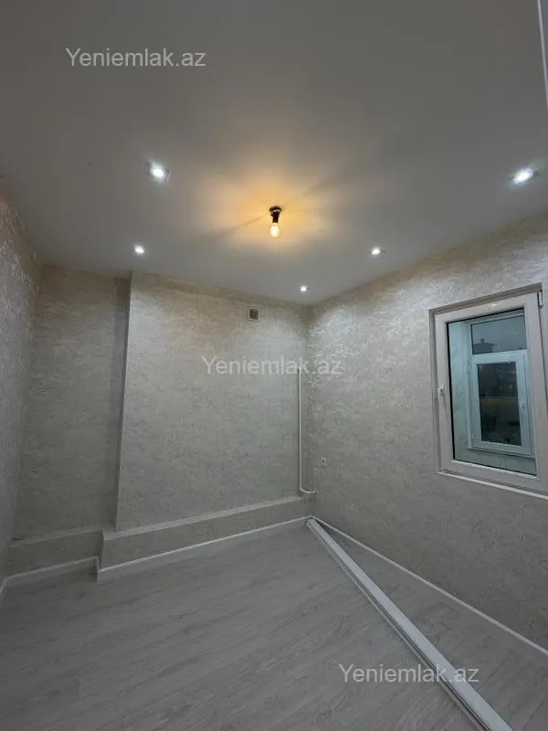 Satılır 2 otaqlı köhnə tikili 40 m²