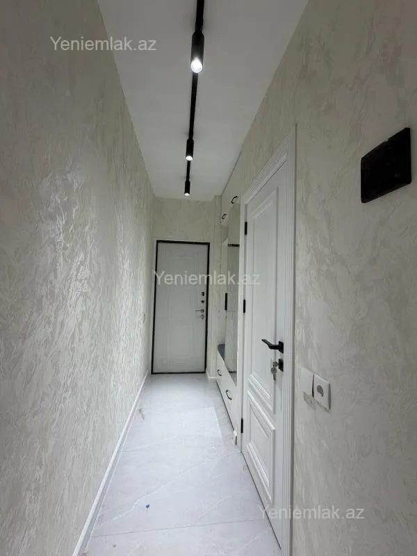 Satılır 2 otaqlı köhnə tikili 40 m²