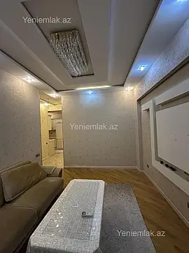 Satılır 3 otaqlı yeni tikili 70 m²