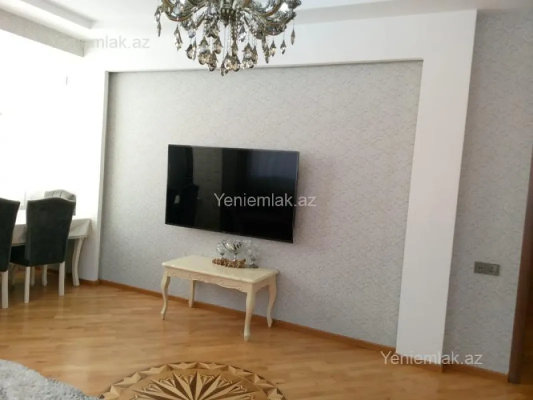 Satılır 4 otaqlı yeni tikili 145 m²