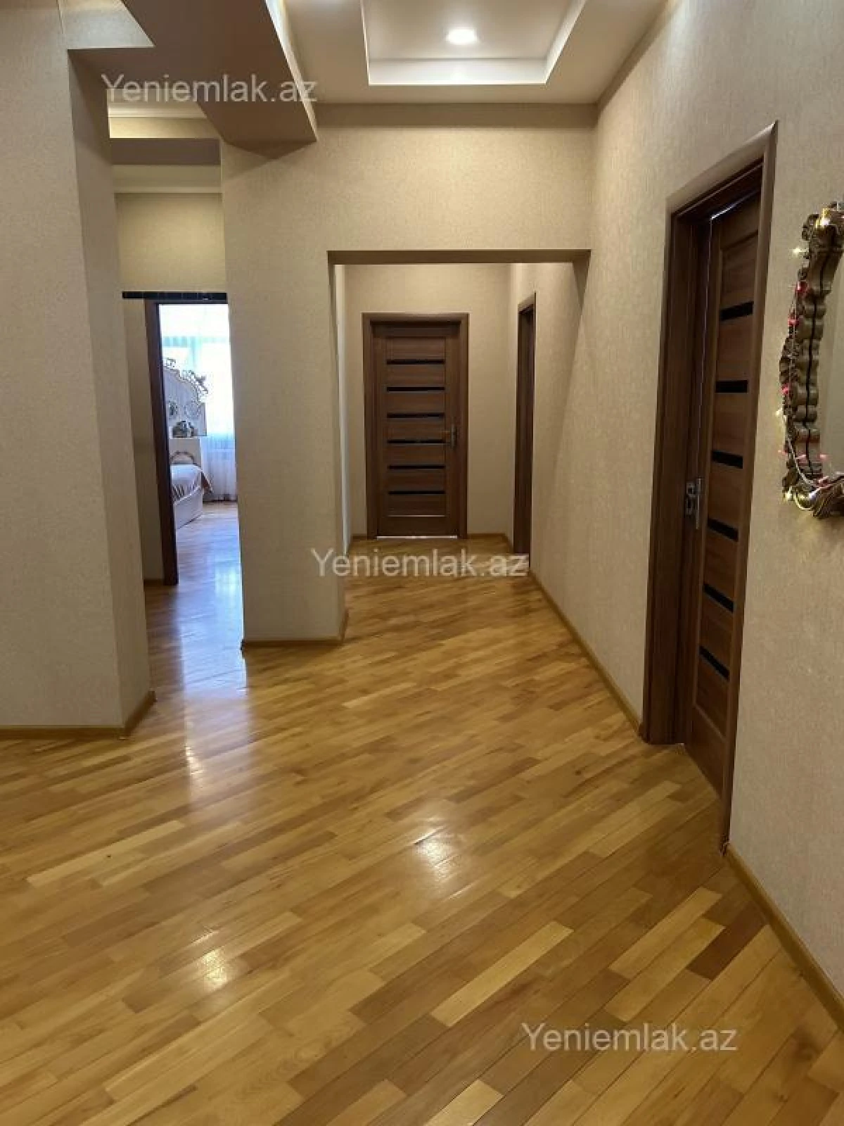 Satılır 4 otaqlı yeni tikili 145 m²