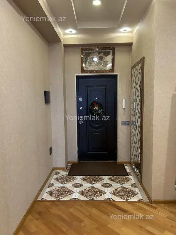Satılır 4 otaqlı yeni tikili 145 m²