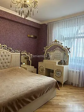 Satılır 4 otaqlı yeni tikili 145 m²