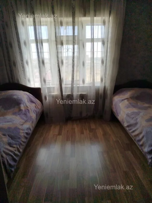 Satılır 3 otaqlı köhnə tikili 65 m²