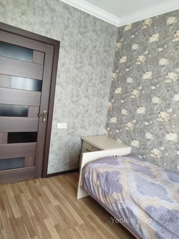Satılır 3 otaqlı köhnə tikili 65 m²