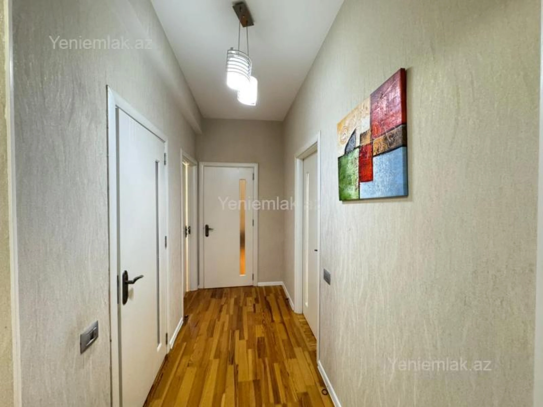 Satılır 3 otaqlı yeni tikili 85 m²