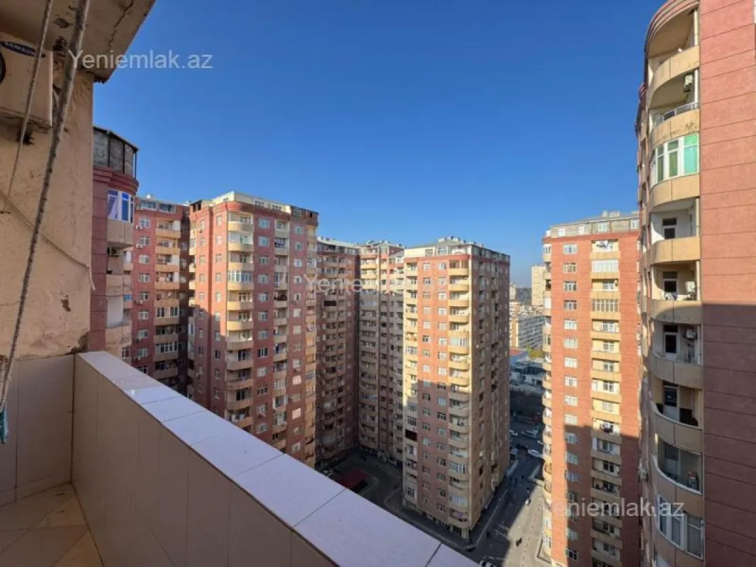 Satılır 3 otaqlı yeni tikili 85 m²