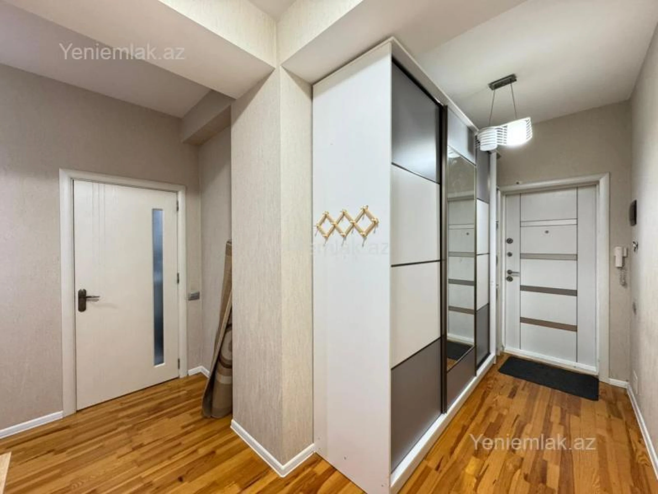 Satılır 3 otaqlı yeni tikili 85 m²