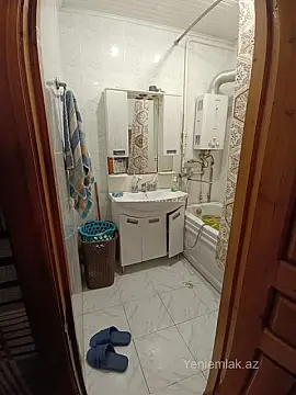 Satılır 3 otaqlı köhnə tikili 83 m²