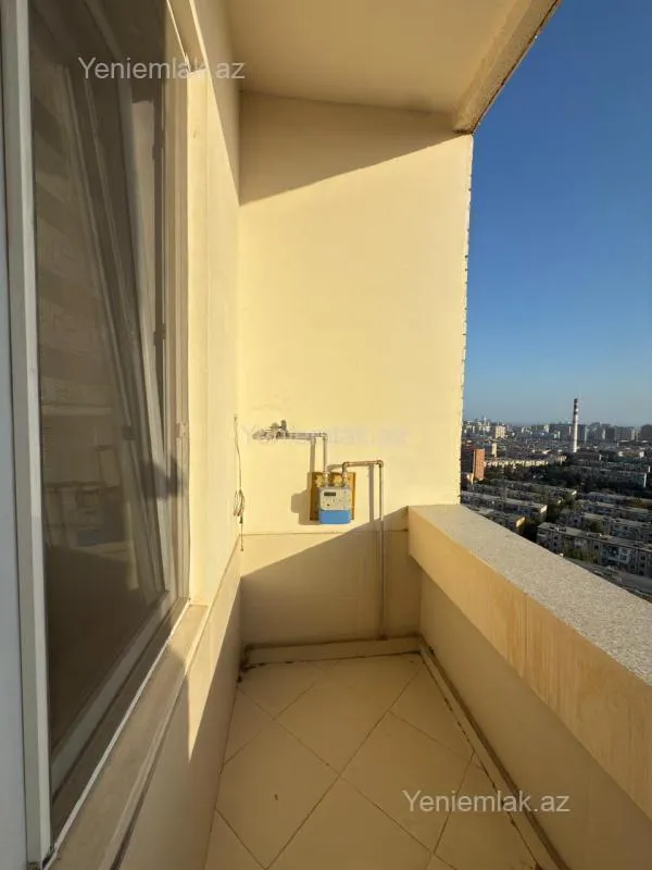 Satılır 3 otaqlı yeni tikili 127 m²