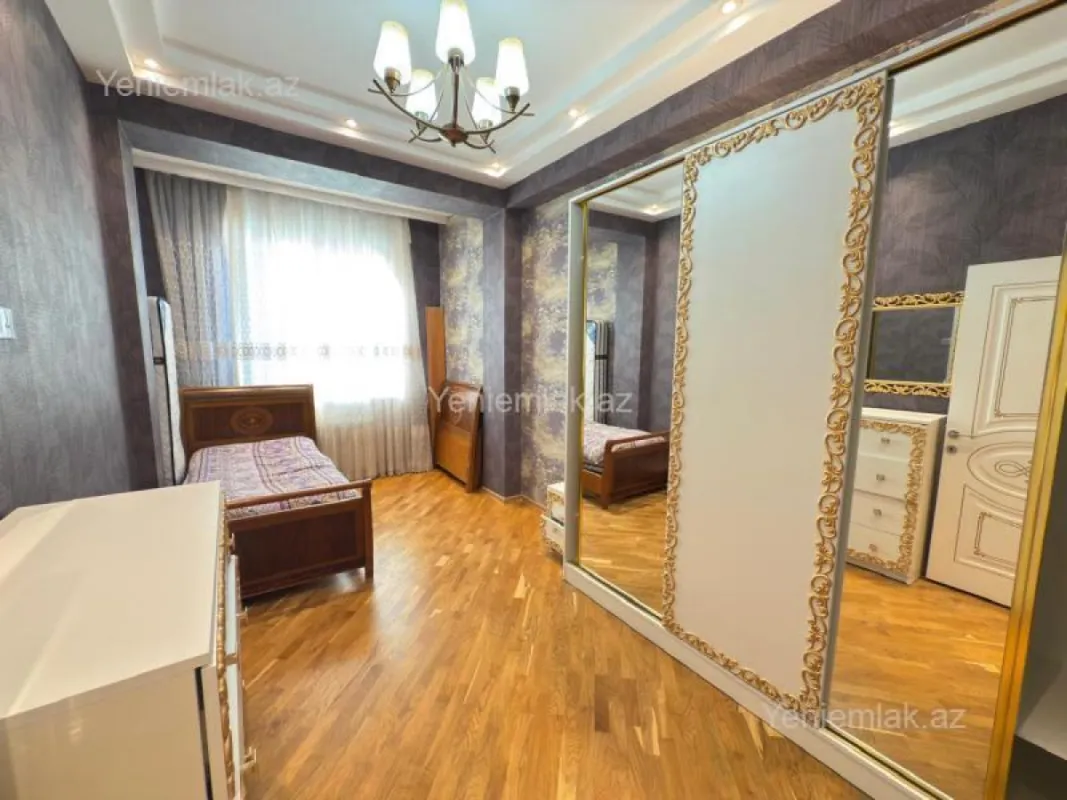 Satılır 3 otaqlı yeni tikili 127 m²