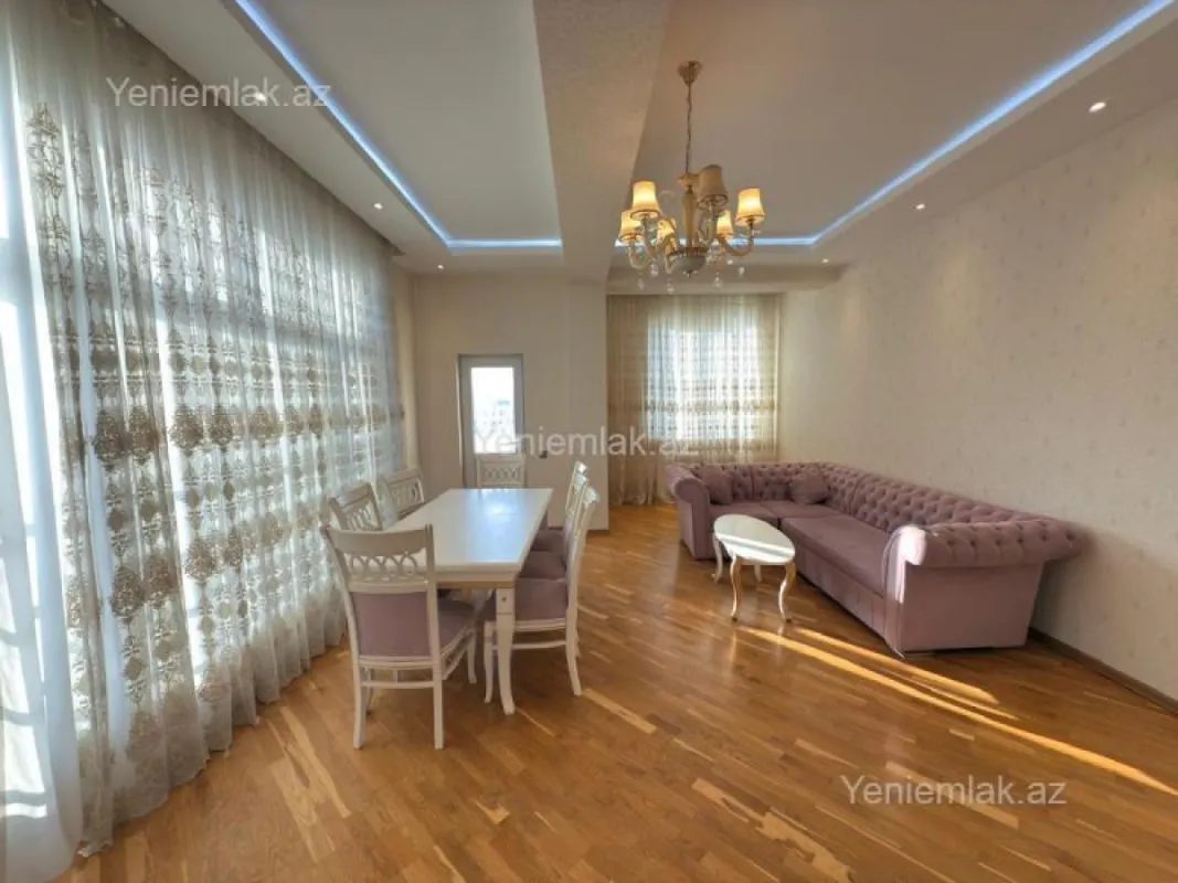 Satılır 3 otaqlı yeni tikili 127 m²
