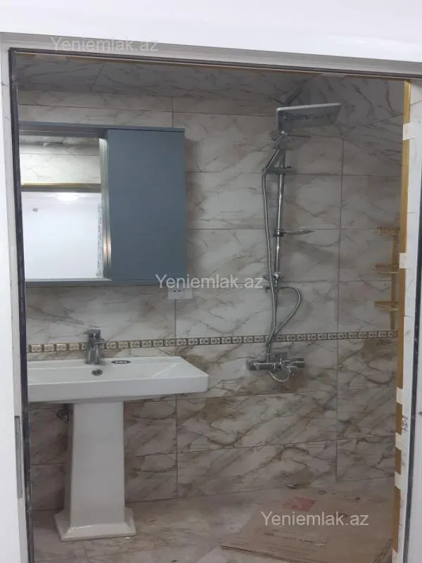 Satılır 3 otaqlı obyekt 130 m²