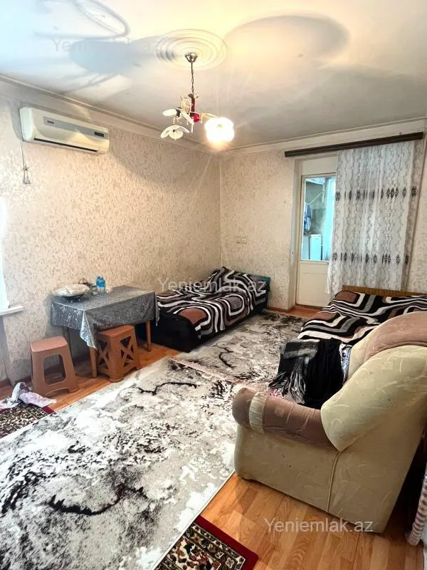 Satılır 2 otaqlı köhnə tikili 45 m²