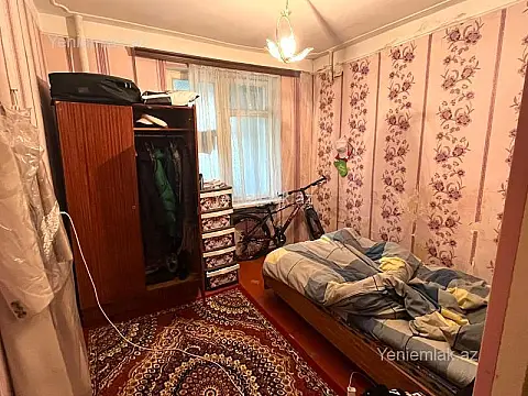 Satılır 2 otaqlı köhnə tikili 45 m²