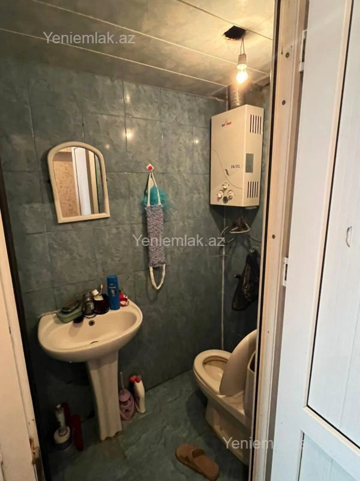 Satılır 2 otaqlı köhnə tikili 45 m²