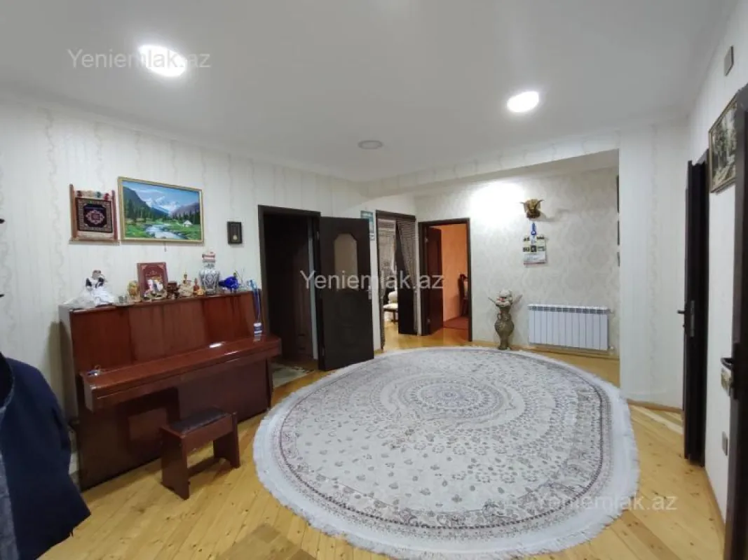 Satılır 3 otaqlı yeni tikili 142 m²