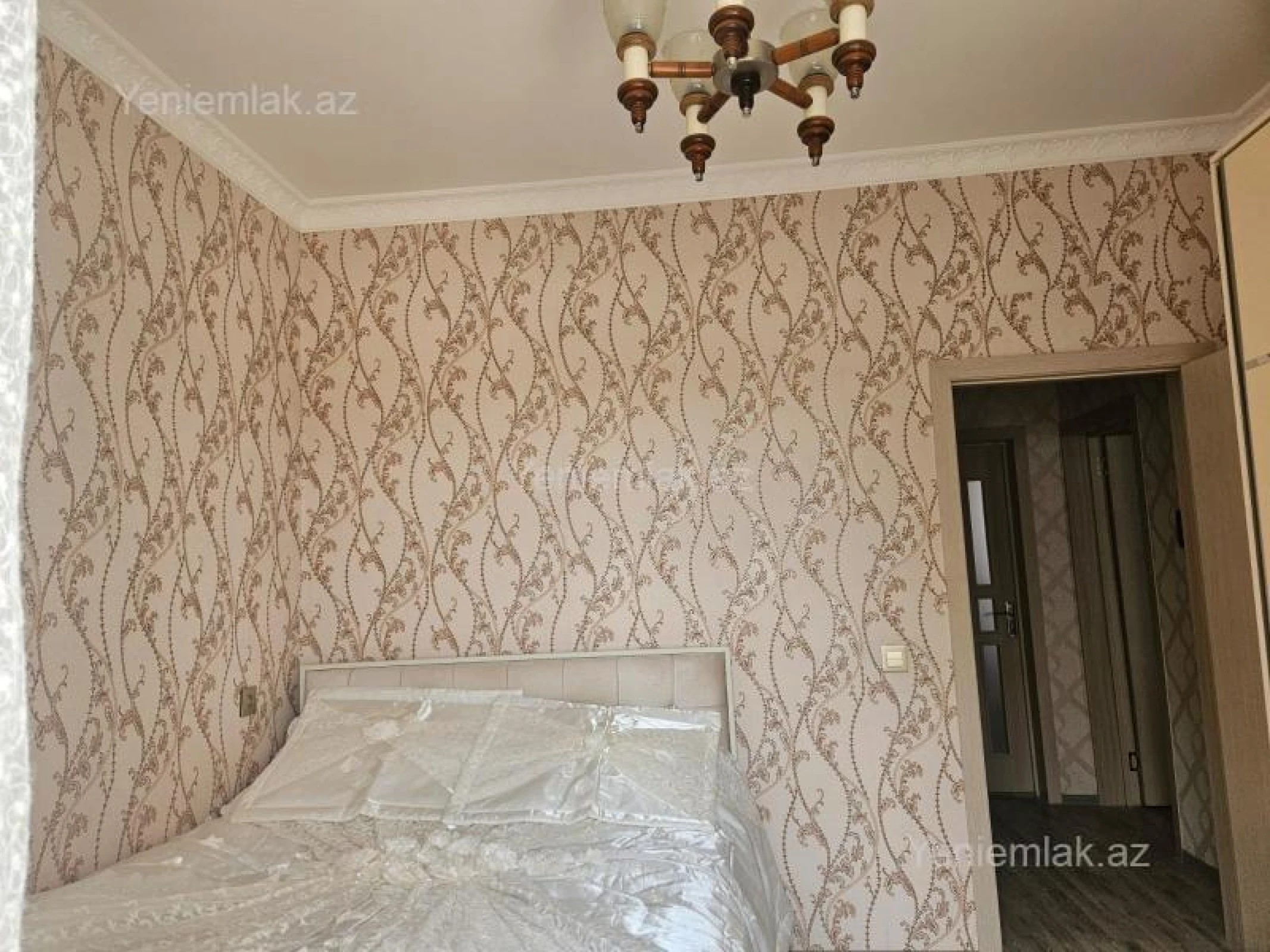 Satılır 4 otaqlı həyət evi 140 m²