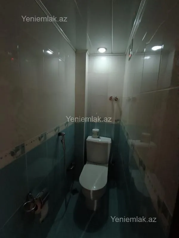 Satılır 5 otaqlı köhnə tikili 131 m²