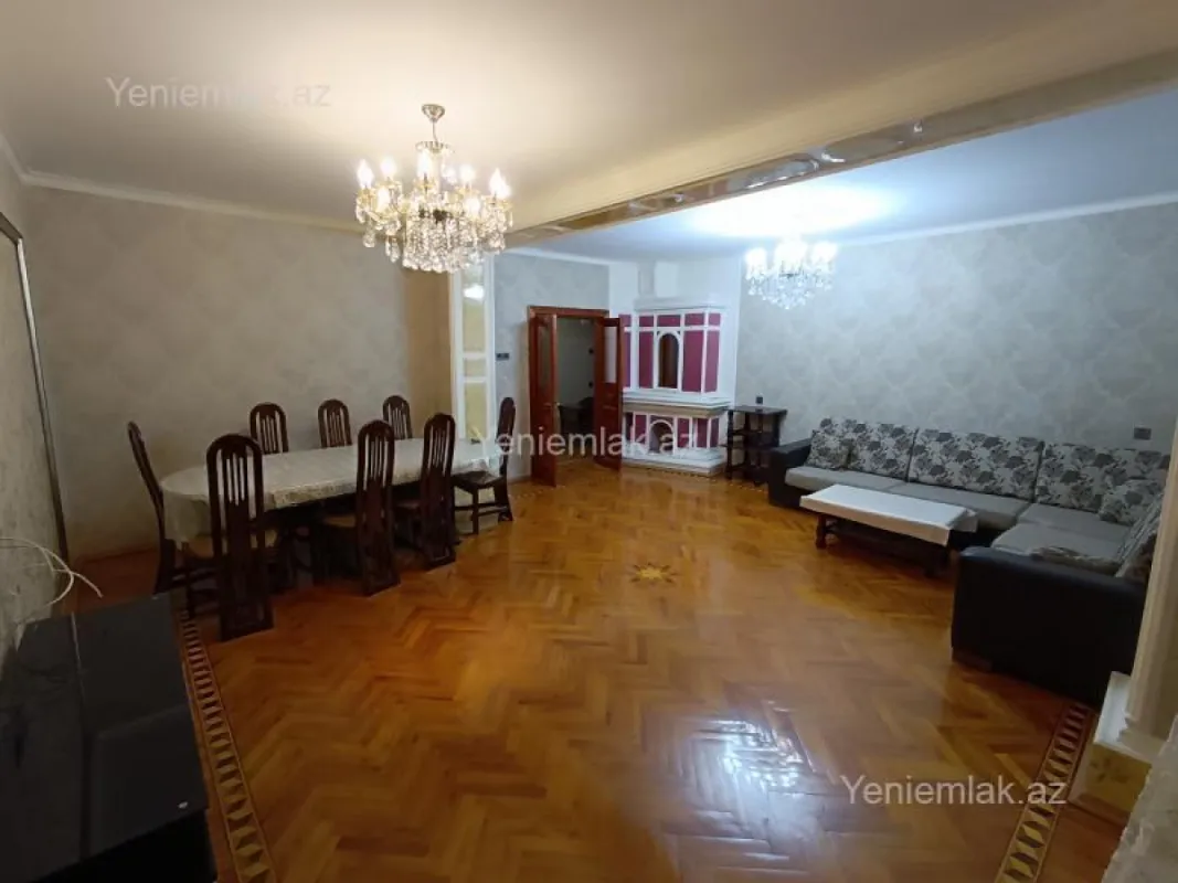 Satılır 5 otaqlı köhnə tikili 131 m²