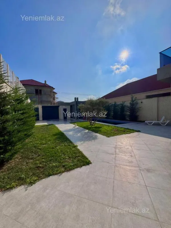 Satılır 4 otaqlı həyət evi 250 m²