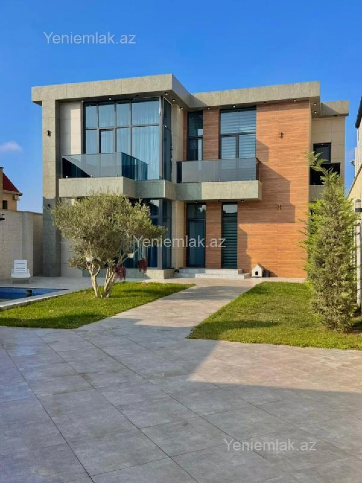 Satılır 4 otaqlı həyət evi 250 m²
