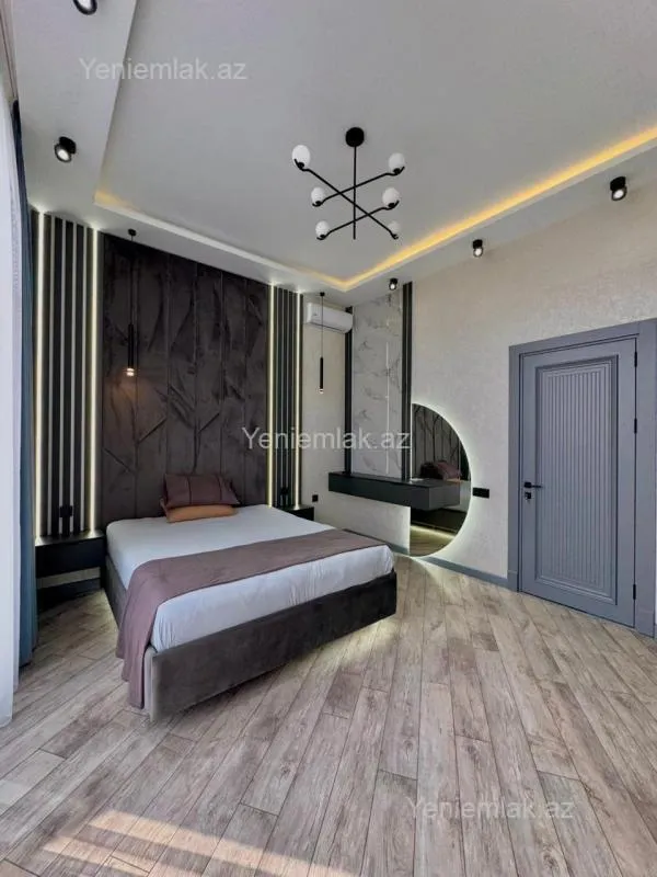 Satılır 4 otaqlı həyət evi 250 m²