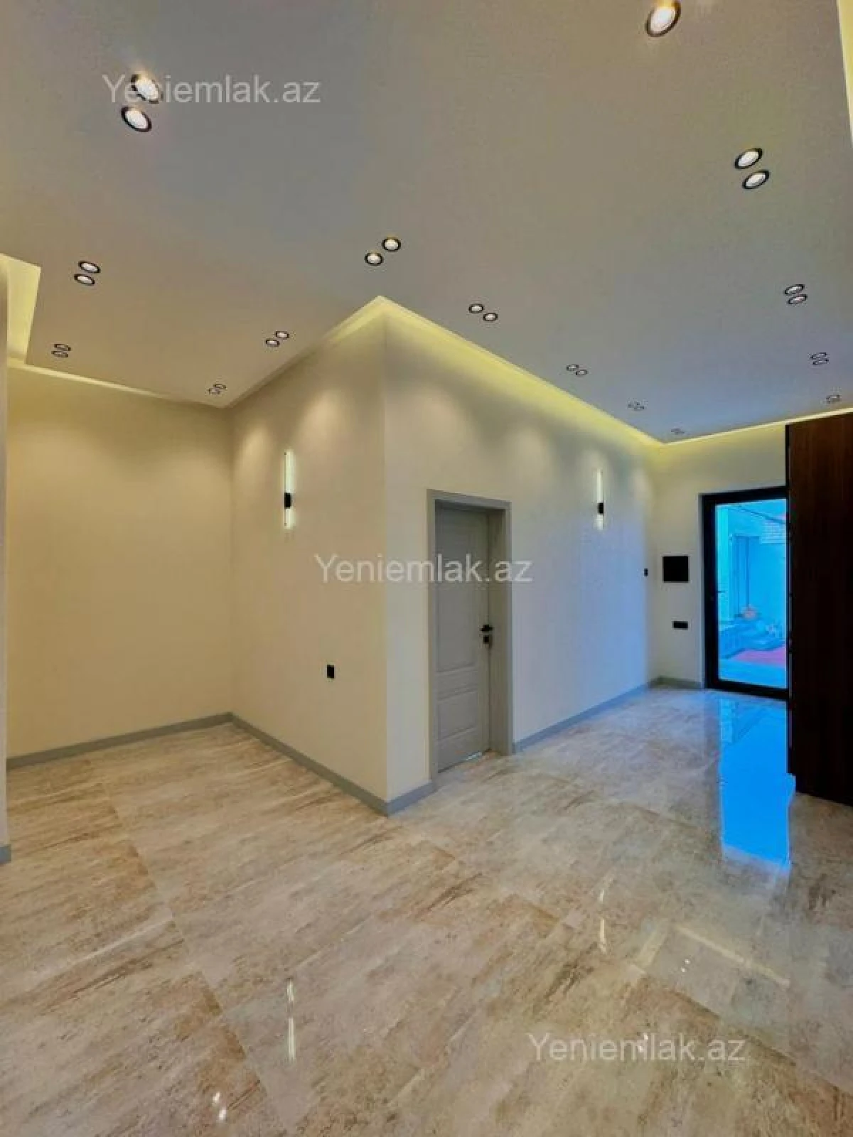 Satılır 4 otaqlı həyət evi 180 m²