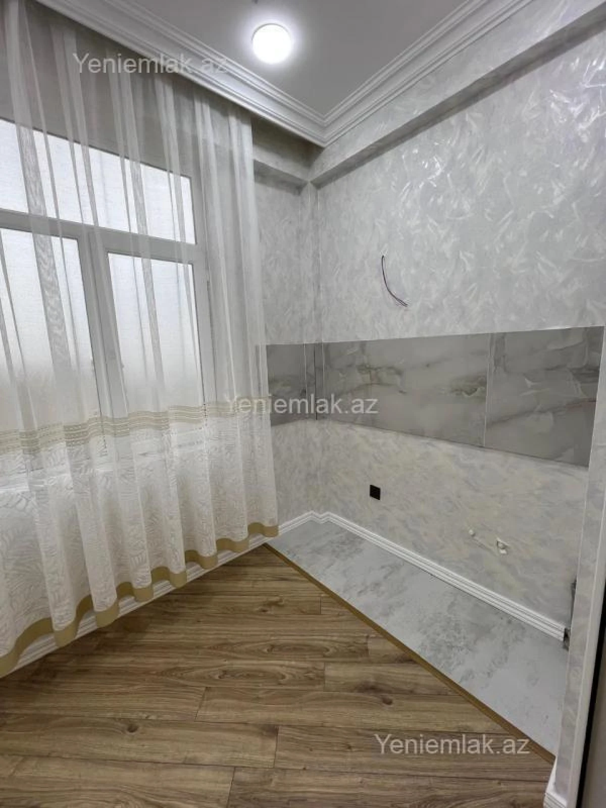 Satılır 2 otaqlı yeni tikili 45 m²
