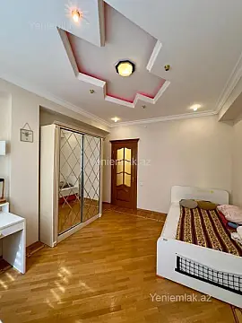 Satılır 4 otaqlı yeni tikili 158 m²