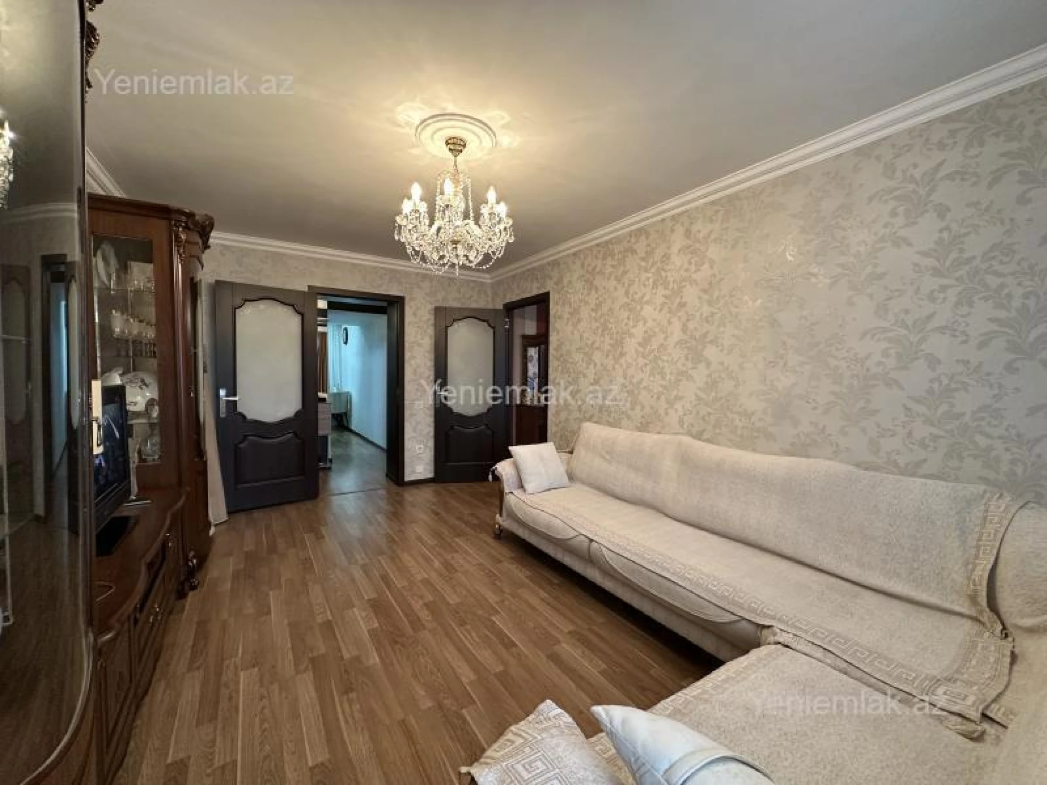 Satılır 3 otaqlı köhnə tikili 75 m²