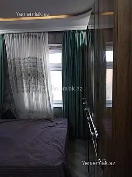 Satılır 3 otaqlı köhnə tikili 90 m²