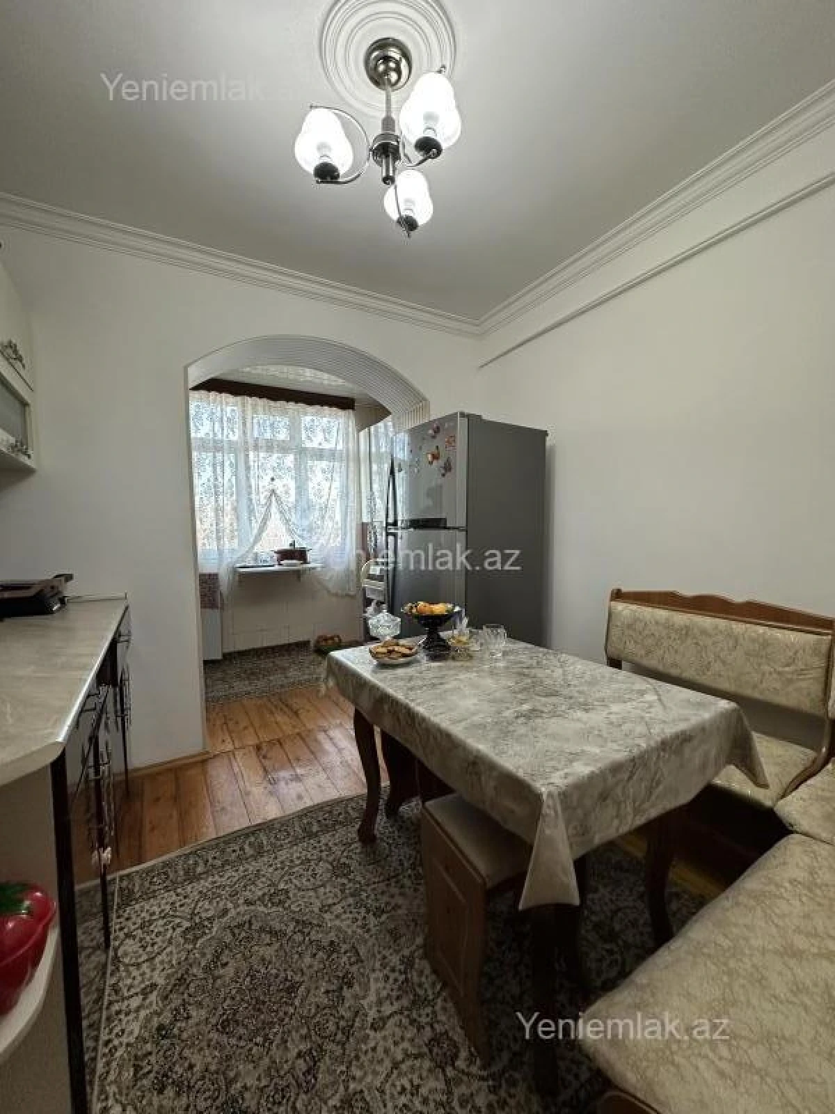 Satılır 3 otaqlı köhnə tikili 75 m²