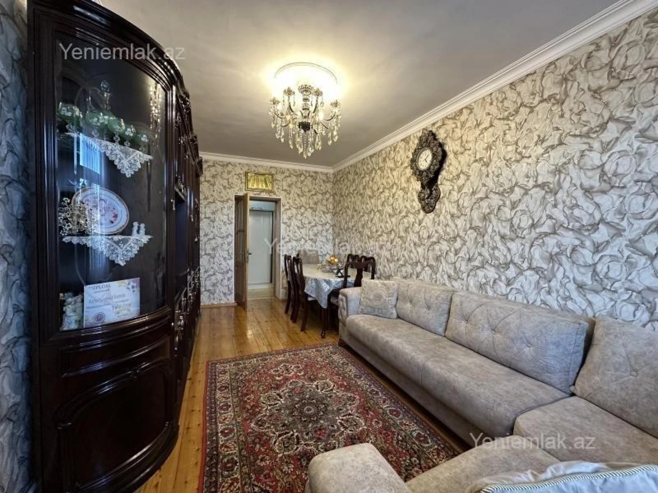 Satılır 3 otaqlı köhnə tikili 75 m²