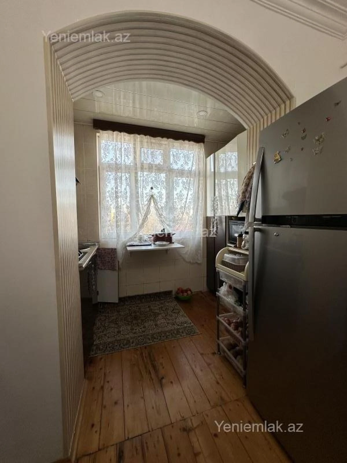 Satılır 3 otaqlı köhnə tikili 75 m²