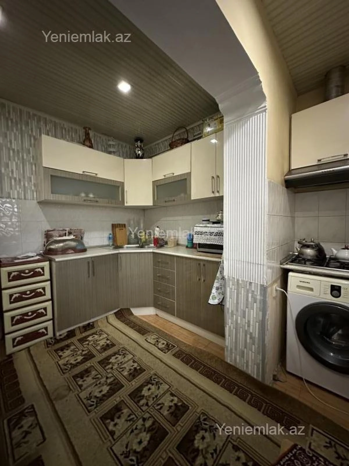 Satılır 5 otaqlı köhnə tikili 110 m²