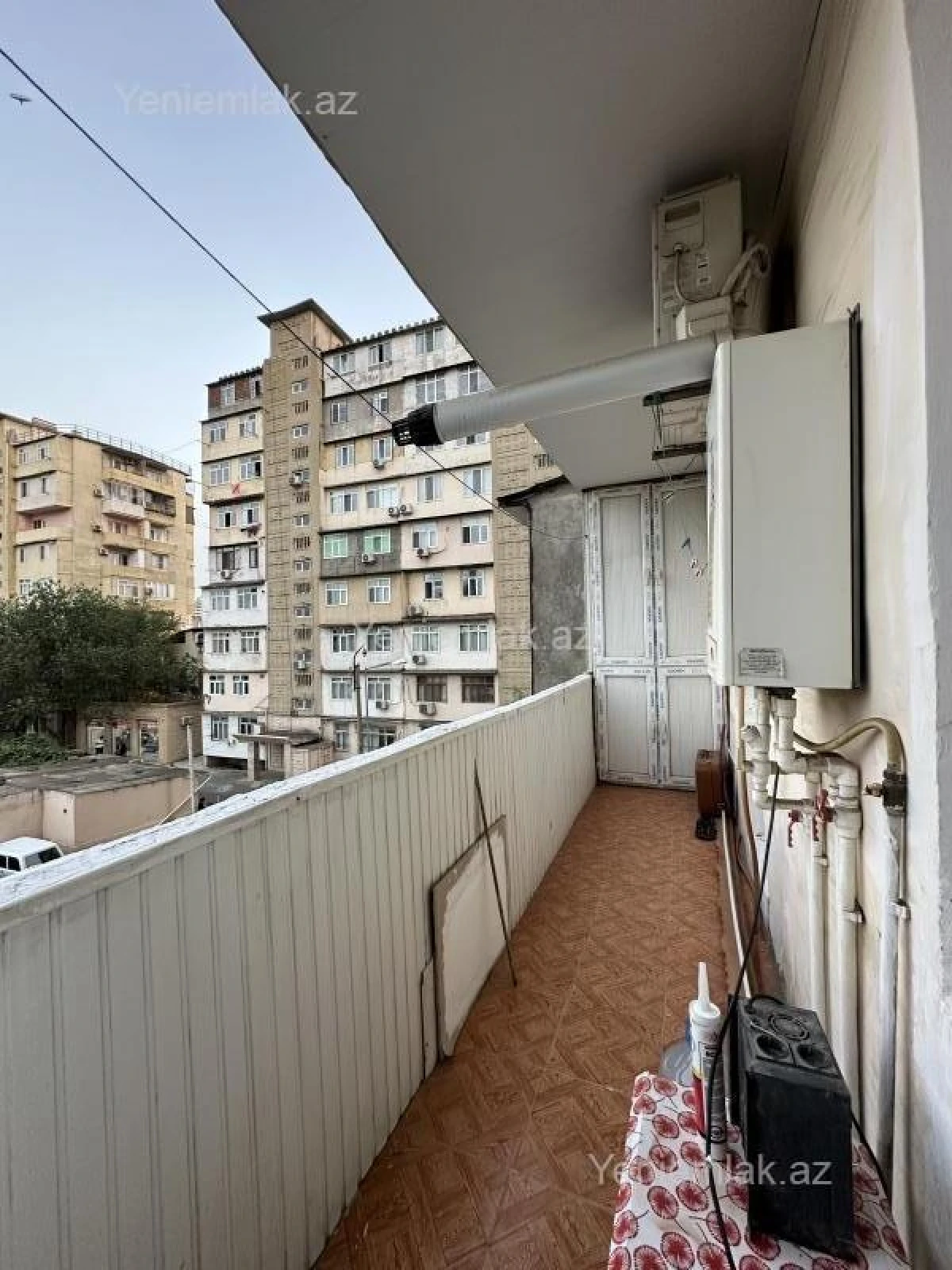 Satılır 5 otaqlı köhnə tikili 110 m²