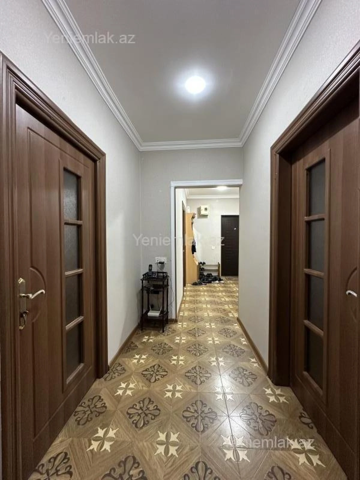 Satılır 5 otaqlı köhnə tikili 110 m²