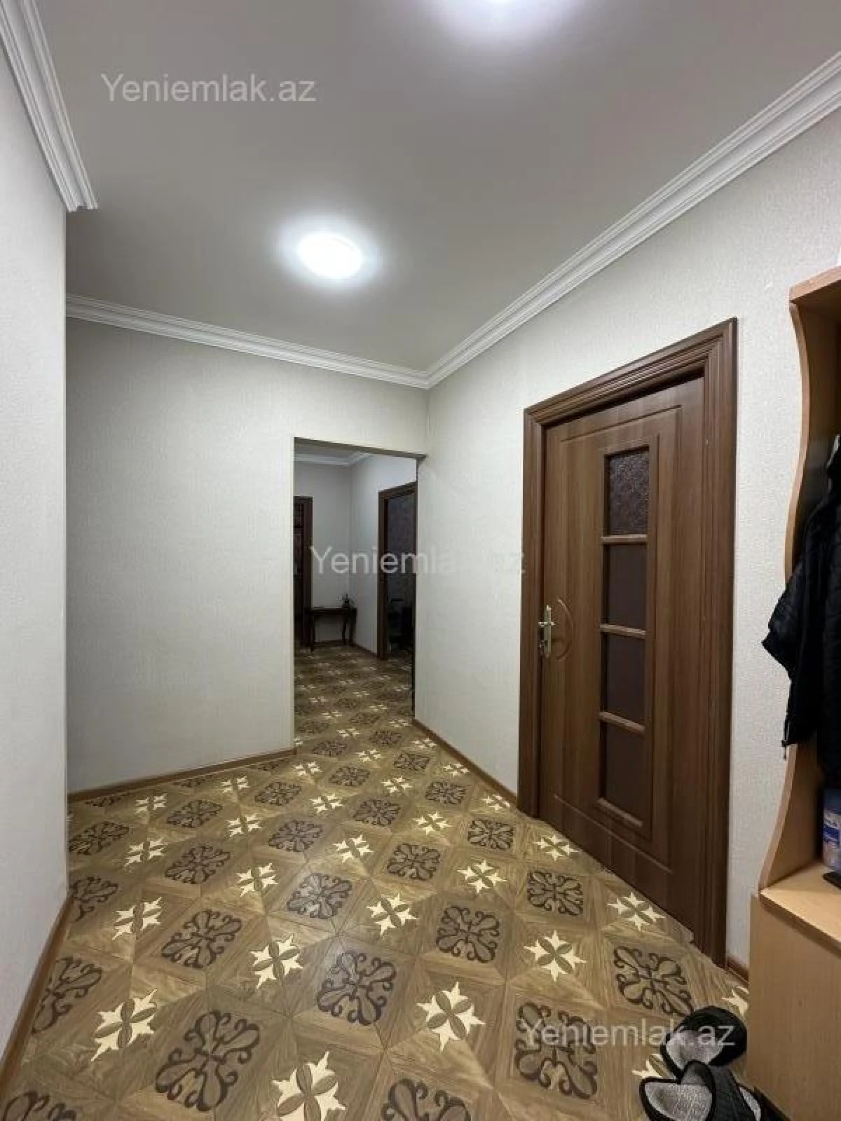 Satılır 5 otaqlı köhnə tikili 110 m²