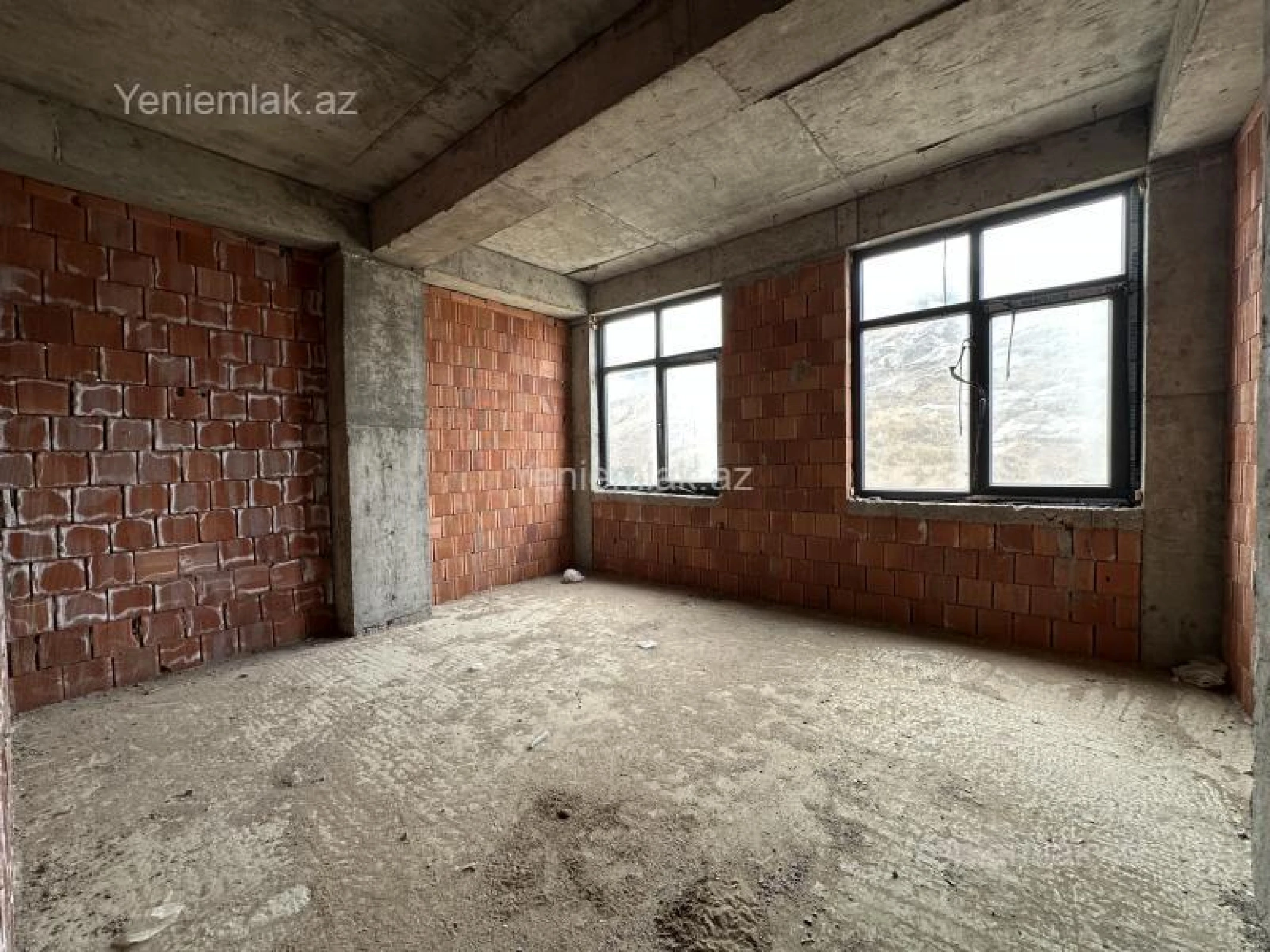 Satılır 3 otaqlı yeni tikili 123 m²