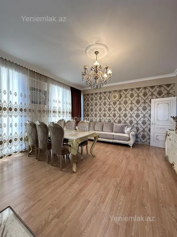 Satılır 3 otaqlı yeni tikili 105 m²
