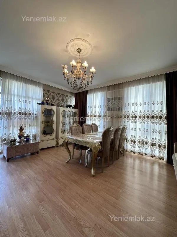 Satılır 3 otaqlı yeni tikili 105 m²