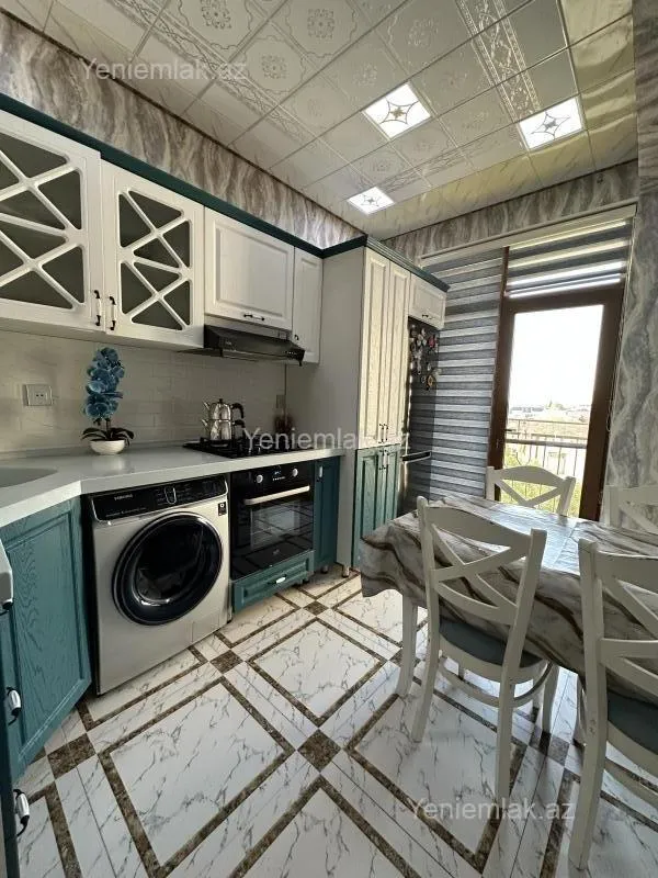 Satılır 3 otaqlı yeni tikili 105 m²