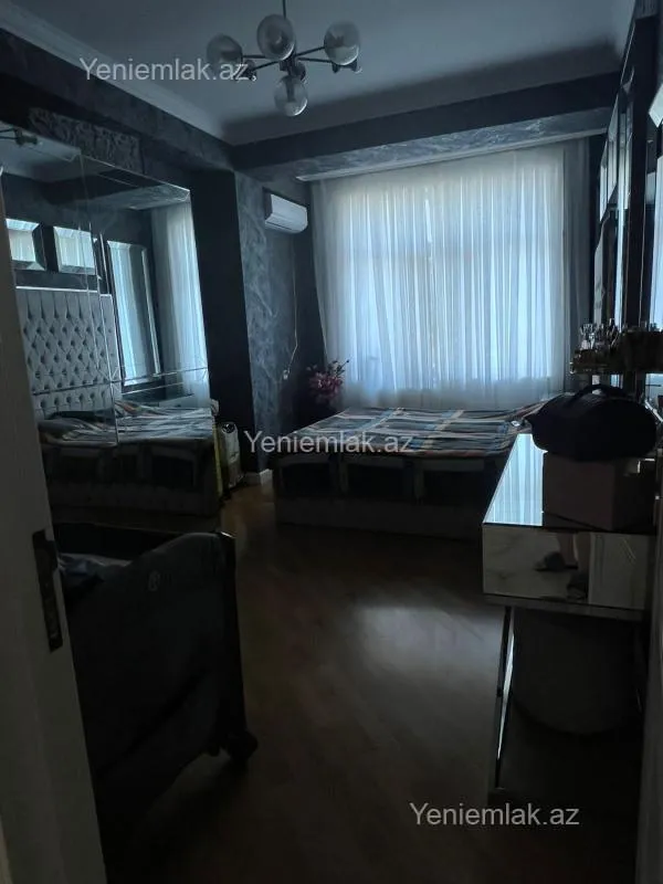 Satılır 3 otaqlı yeni tikili 116.5 m²