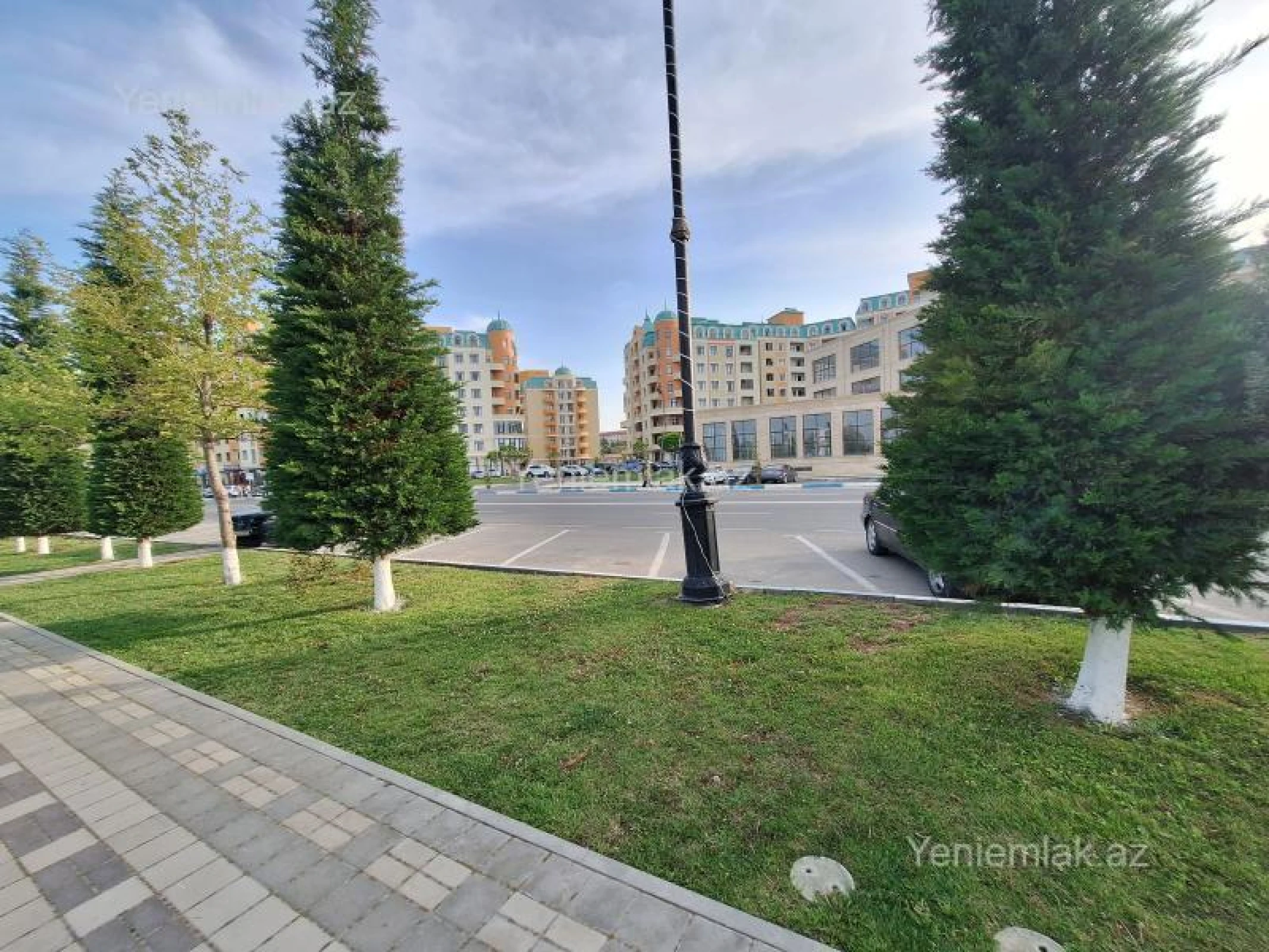 Satılır 1 otaqlı yeni tikili 64.5 m²