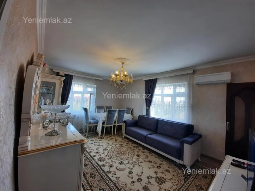 Satılır 2 otaqlı köhnə tikili 65 m²