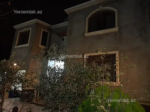 Satılır 6 otaqlı həyət evi 300 m²