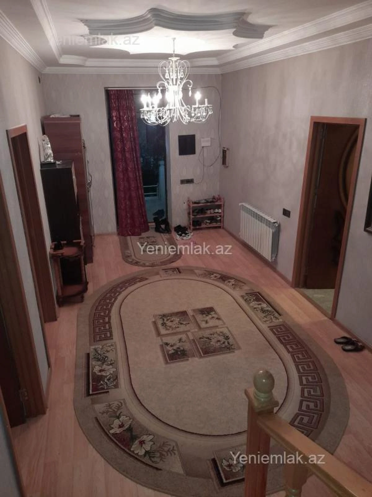 Satılır 6 otaqlı həyət evi 300 m²
