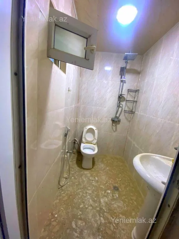 Satılır 4 otaqlı həyət evi 110 m²