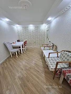Satılır 2 otaqlı köhnə tikili 35 m²